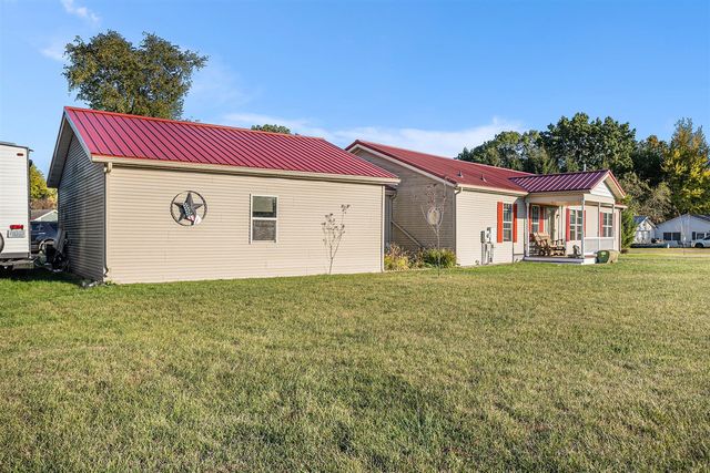 448 Long Lake Road, Colon, MI 49040