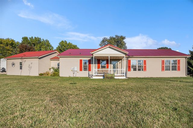 448 Long Lake Road, Colon, MI 49040