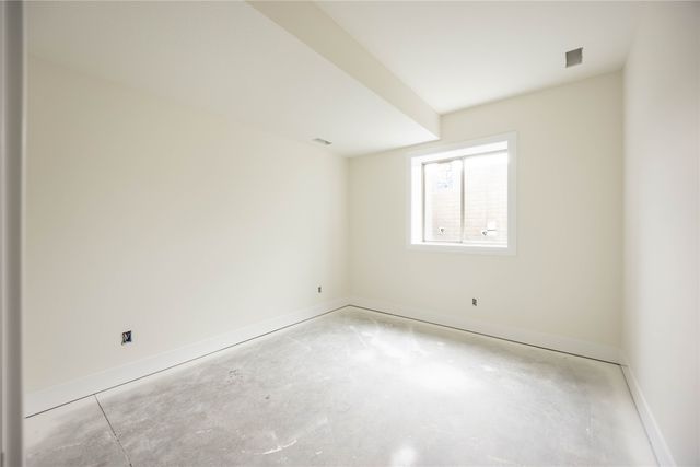 2603 10th Avenue SE, Altoona, IA 50009