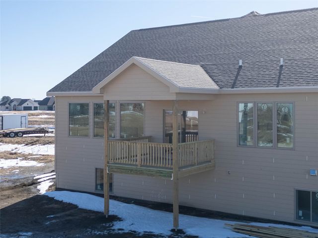 2603 10th Avenue SE, Altoona, IA 50009