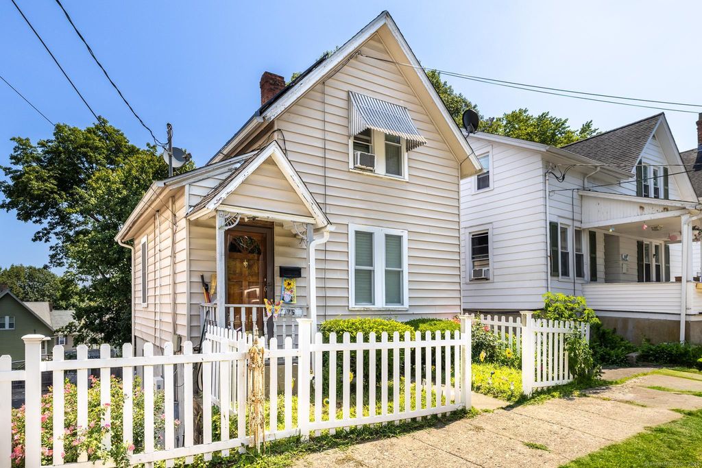 125 Oak Avenue, Shelton, CT 06484