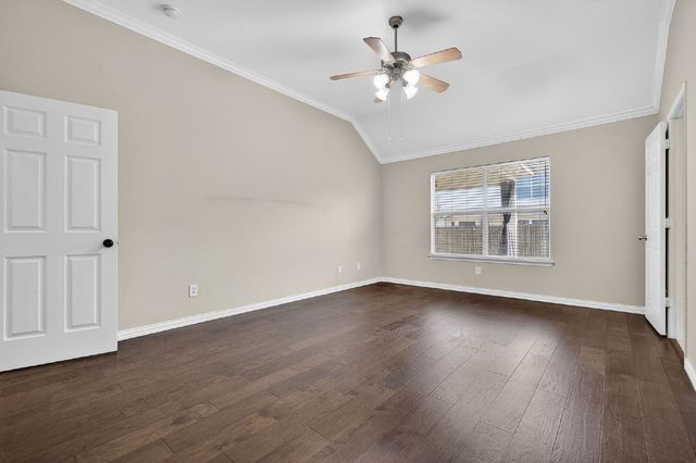 4353 Mountain Crest Drive, Fort Worth, TX 76123