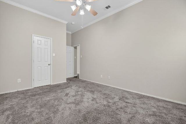 4353 Mountain Crest Drive, Fort Worth, TX 76123