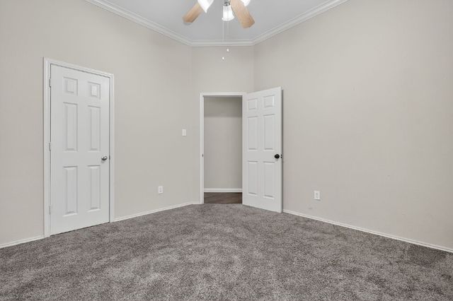 4353 Mountain Crest Drive, Fort Worth, TX 76123