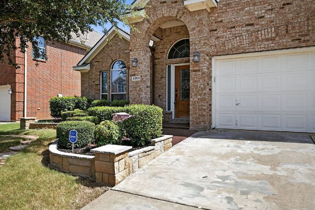 4353 Mountain Crest Drive, Fort Worth, TX 76123