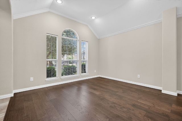 4353 Mountain Crest Drive, Fort Worth, TX 76123