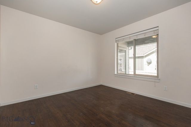 1718 Shelby Avenue, Belgrade, MT 59714