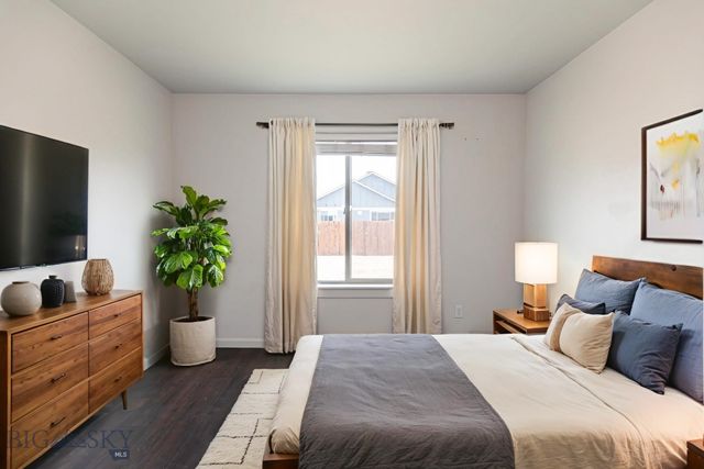 1718 Shelby Avenue, Belgrade, MT 59714