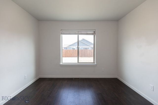 1718 Shelby Avenue, Belgrade, MT 59714