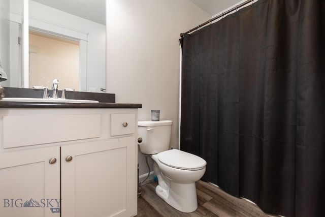 1718 Shelby Avenue, Belgrade, MT 59714