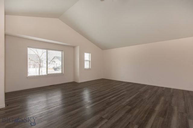 1718 Shelby Avenue, Belgrade, MT 59714