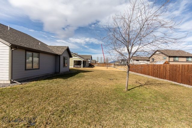 1718 Shelby Avenue, Belgrade, MT 59714