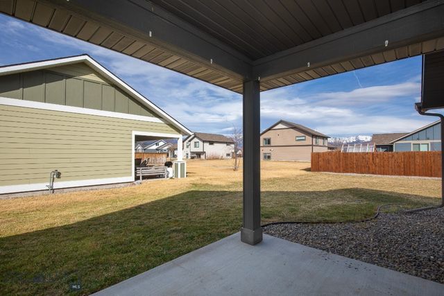 1718 Shelby Avenue, Belgrade, MT 59714