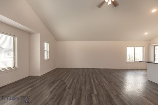 1718 Shelby Avenue, Belgrade, MT 59714