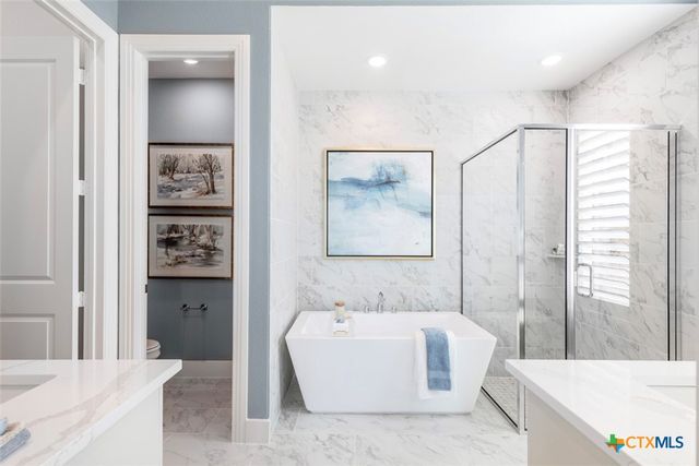 827 Jackson River Loop, Kyle, TX 78640