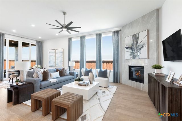 827 Jackson River Loop, Kyle, TX 78640