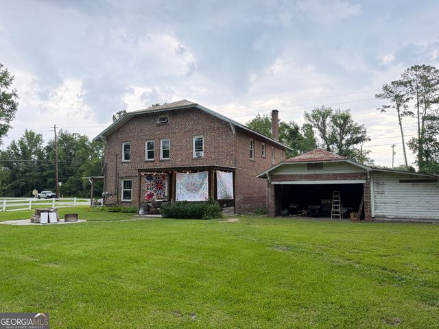 12561 Us Highway 17, Woodbine, GA 31569