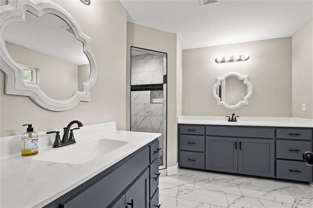 1800 NW Mya Court, Grain Valley, MO 64029