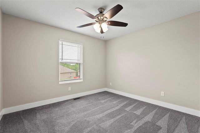 1800 NW Mya Court, Grain Valley, MO 64029