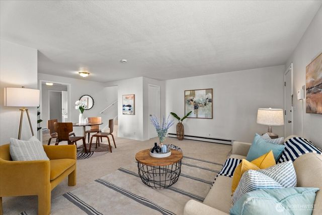 2131 S Bennett Street, Seattle, WA 98108