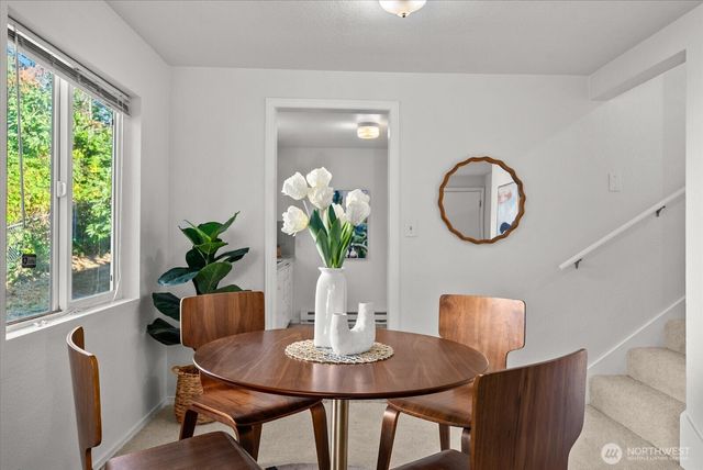 2131 S Bennett Street, Seattle, WA 98108