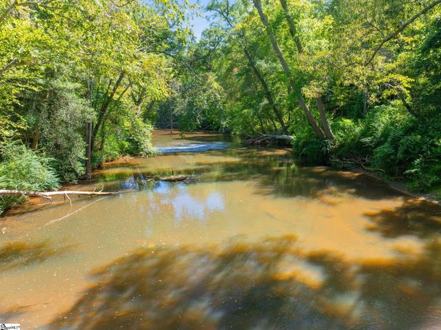 00 1st Avenue, Greenville, SC 29607