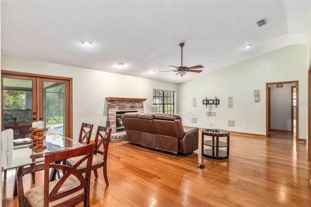 9210 NW 13TH PLACE, Gainesville, FL 32606