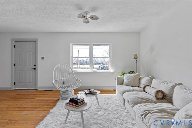 4811 Brook Rd, Richmond, VA 23227