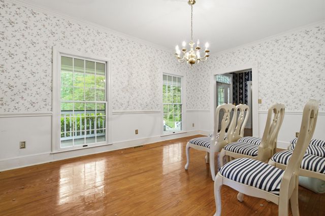 137 Old Winter Road, Summerville, SC 29486