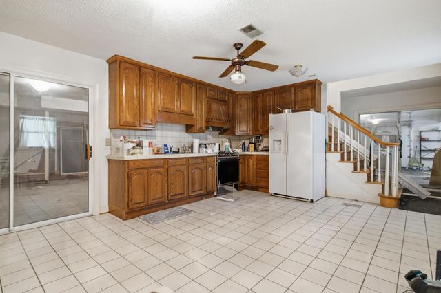 137 Old Winter Road, Summerville, SC 29486