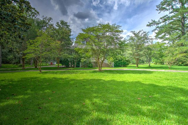 137 Old Winter Road, Summerville, SC 29486