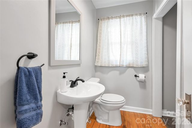 1110 Queentown Road, Canton, NC 28716
