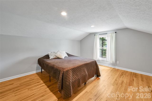 1110 Queentown Road, Canton, NC 28716