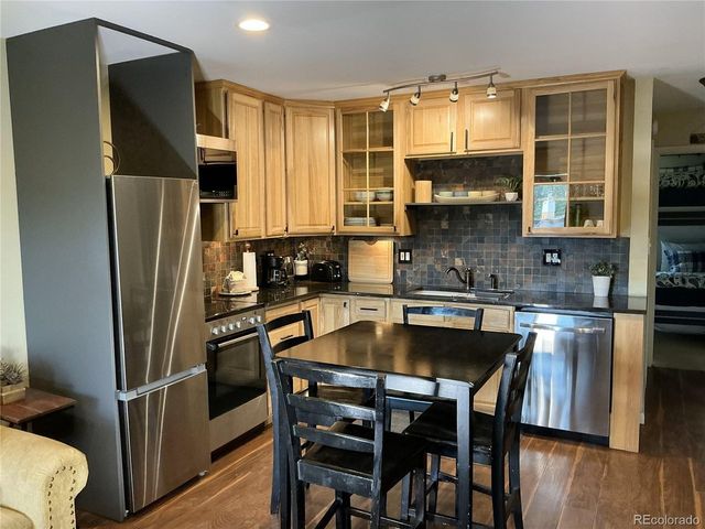 411 Hi Country Dr 4-16, Winter Park, CO 80482