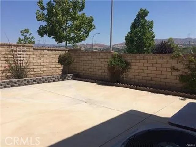 19937 Christopher, Saugus, CA 91350