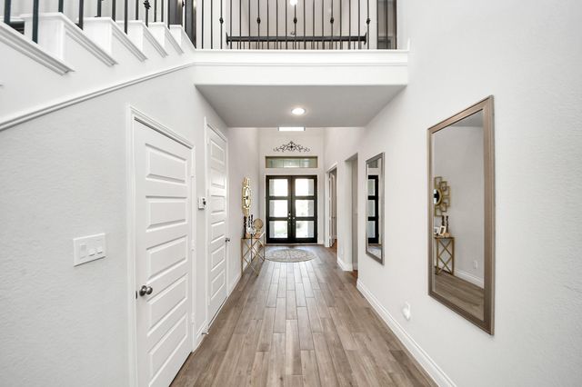 1935 Creekwood Cove, Missouri City, TX 77459
