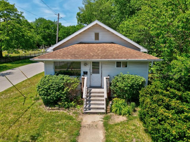 529 Jackson Street, Michigan City, IN 46360