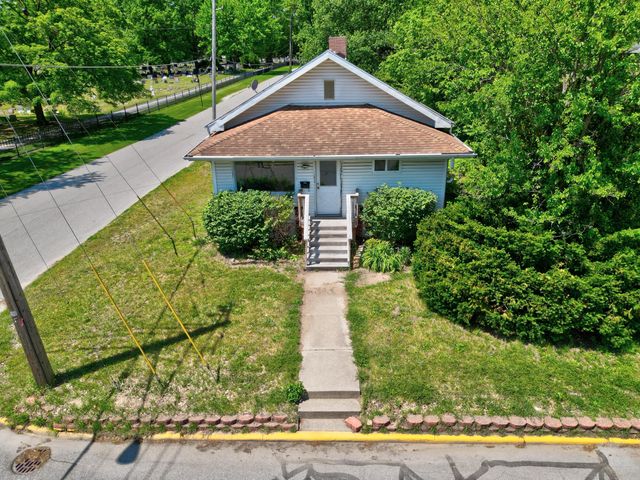 529 Jackson Street, Michigan City, IN 46360