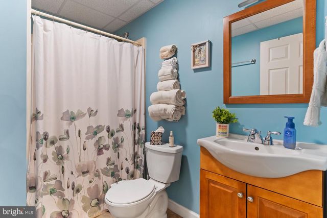 109 WINDRUSH LN, Mechanicsburg, PA 17055