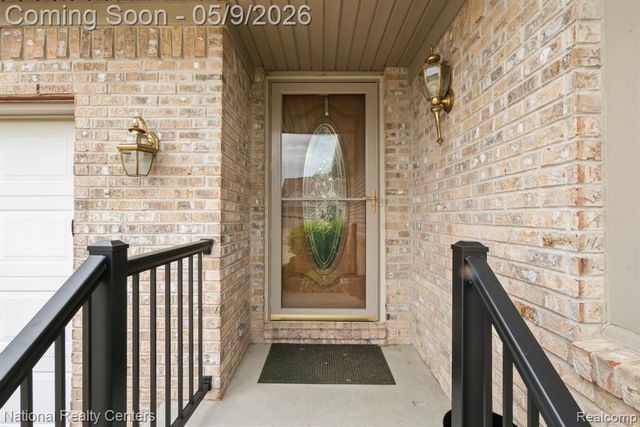 7221 Hawthorne Circle, Goodrich, MI 48438