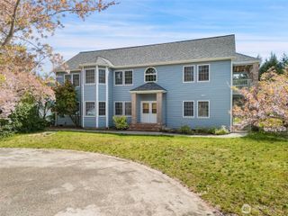 145 E Falcon Court, Shelton, WA 98584