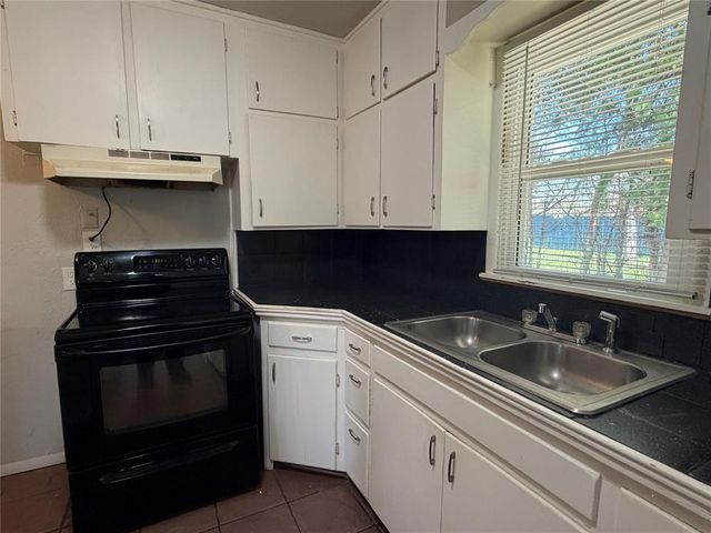 3929 NW 32nd Street, Oklahoma City, OK 73112