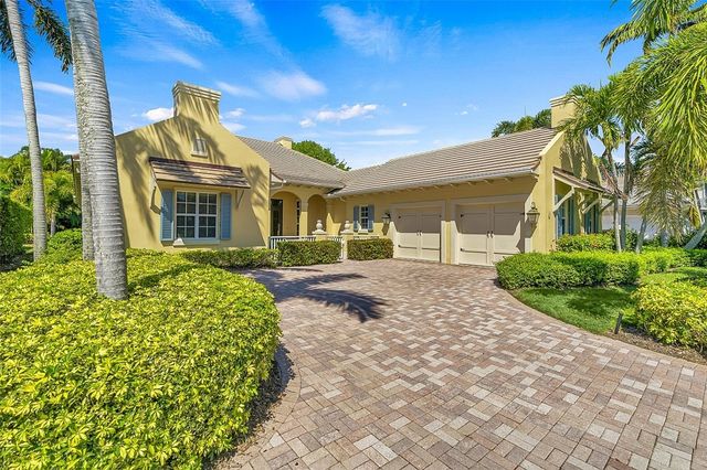 411 S Palm Island Circle, Vero Beach, FL 32963