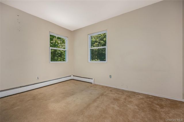 216 Woodbury Road, Woodbury, NY 11797
