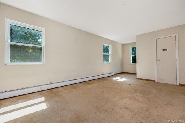 216 Woodbury Road, Woodbury, NY 11797