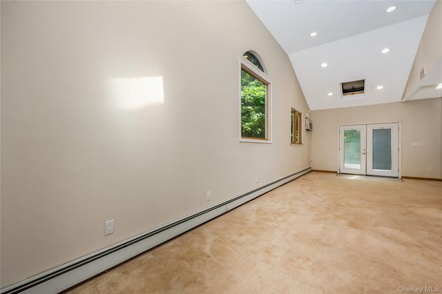 216 Woodbury Road, Woodbury, NY 11797