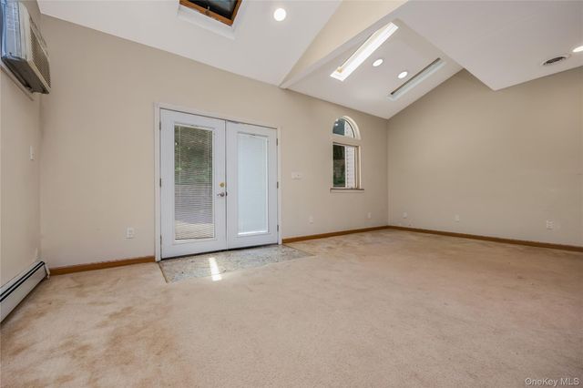 216 Woodbury Road, Woodbury, NY 11797