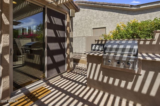 4637 E NARROWLEAF Drive, Gilbert, AZ 85298