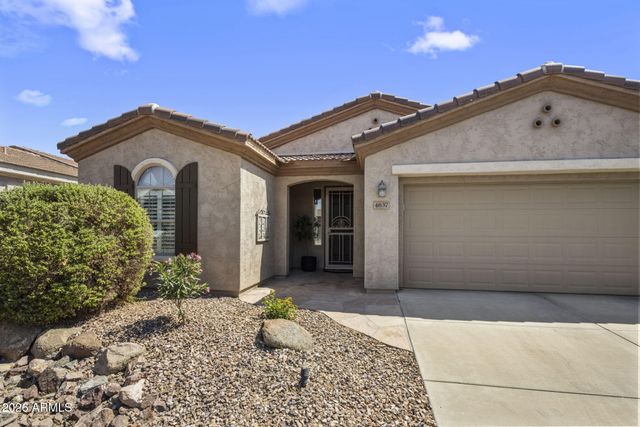 4637 E NARROWLEAF Drive, Gilbert, AZ 85298