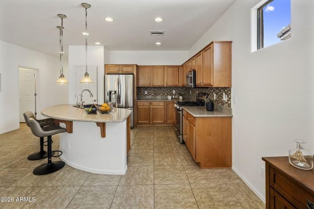 4637 E NARROWLEAF Drive, Gilbert, AZ 85298